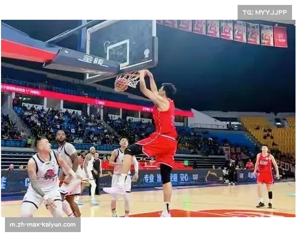 克里斯肘击徐昕事件未获追加处罚 联赛追罚标准再遭双标质疑